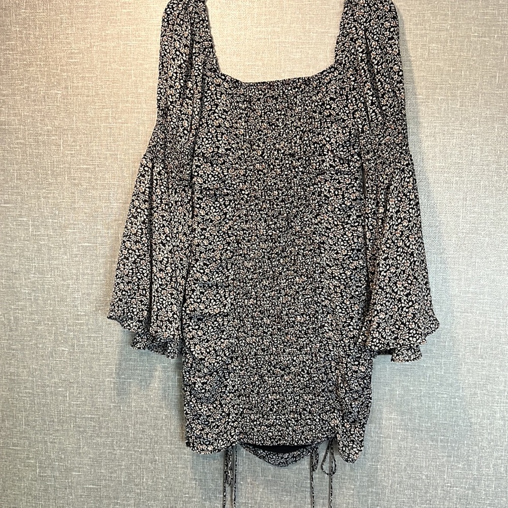 Dress - Picture 4 of 5